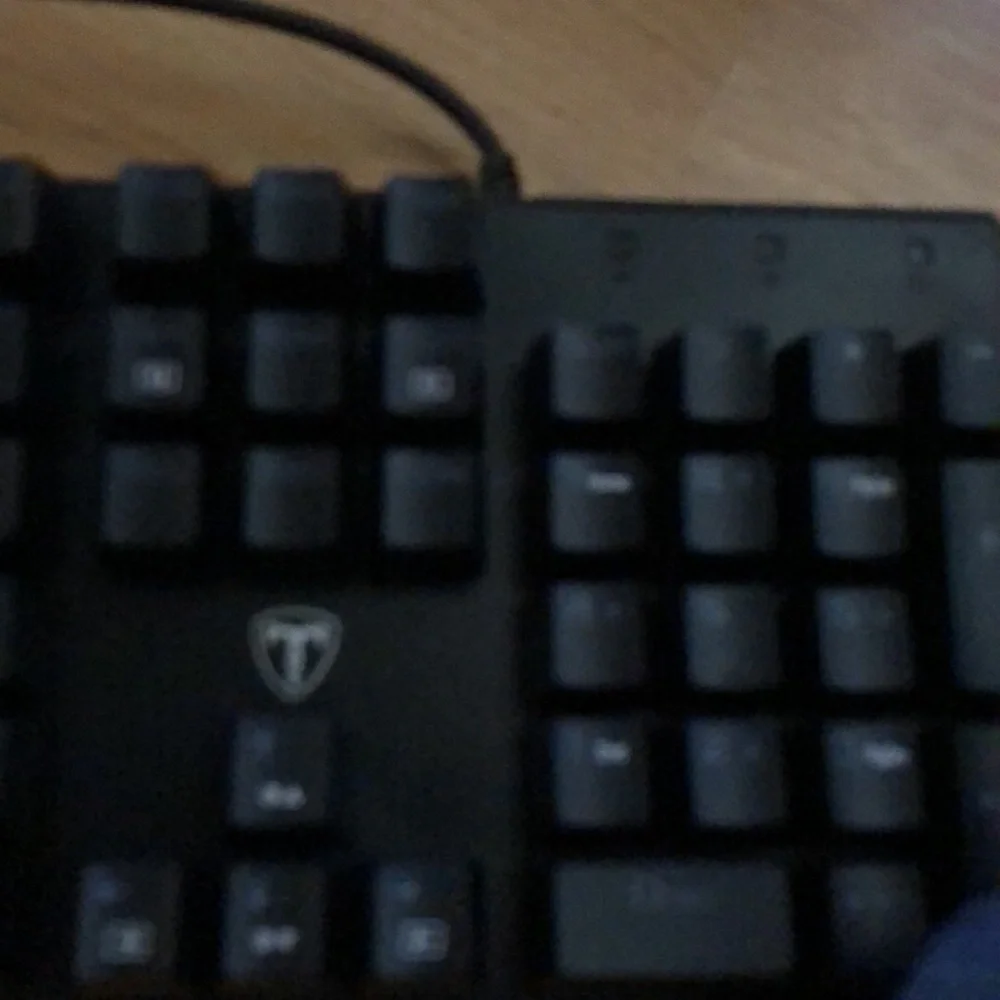 Black Wired Gaming Keyboard with Numeric Pad